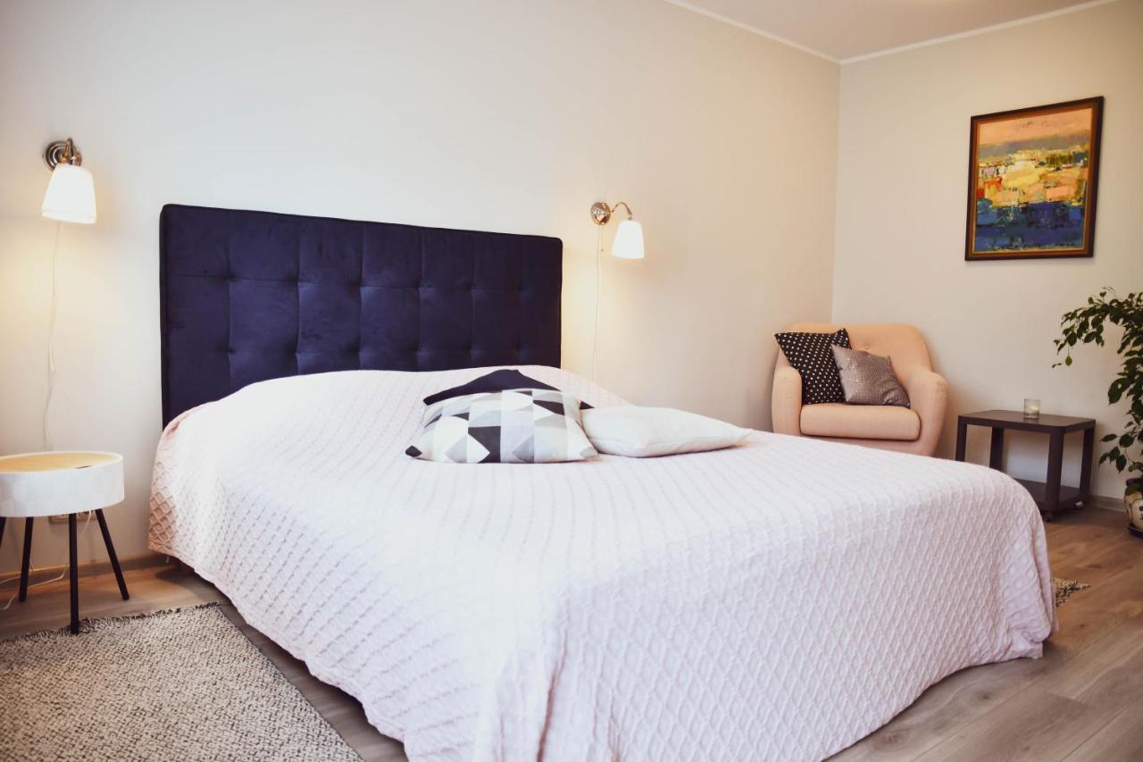 Central Park Apartment Birstonas Luaran gambar